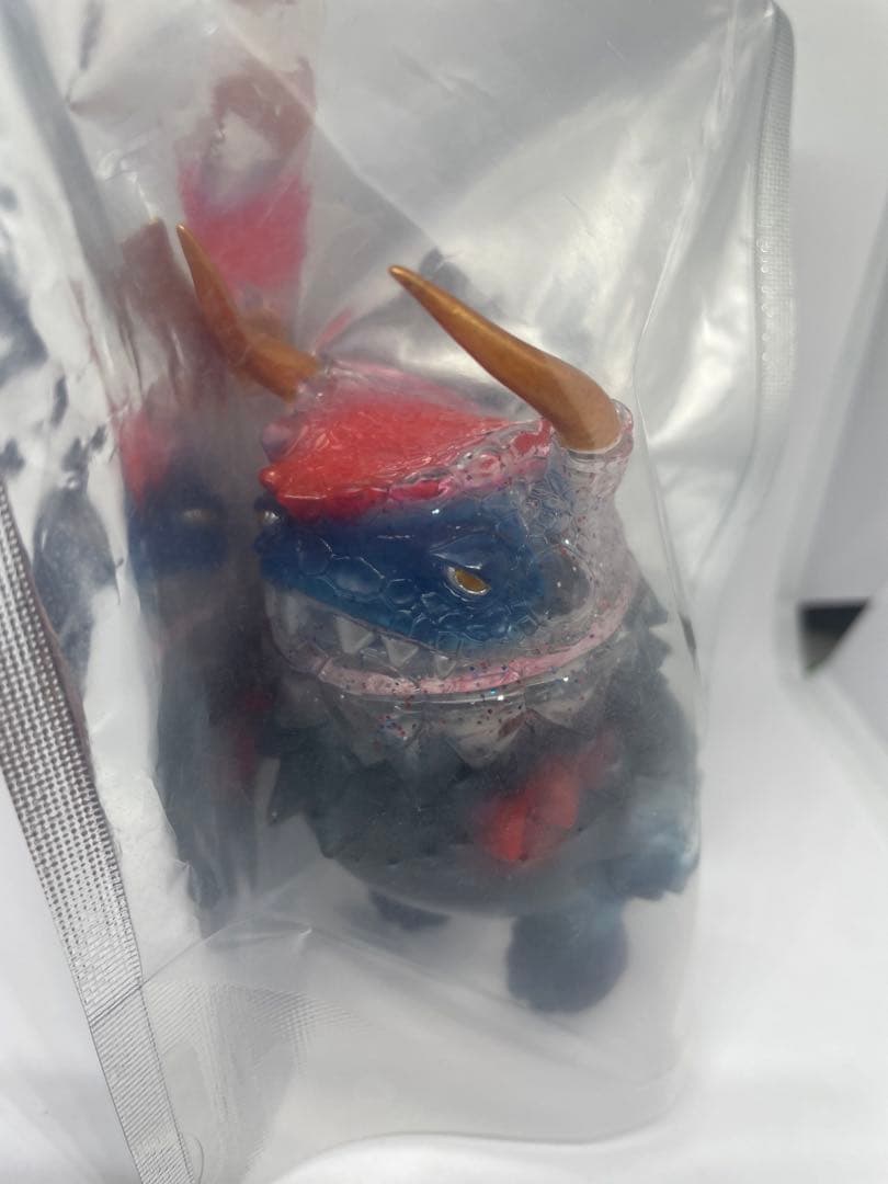 KAIJU ARTIST DAN POGOLA ポゴラ ソフビ