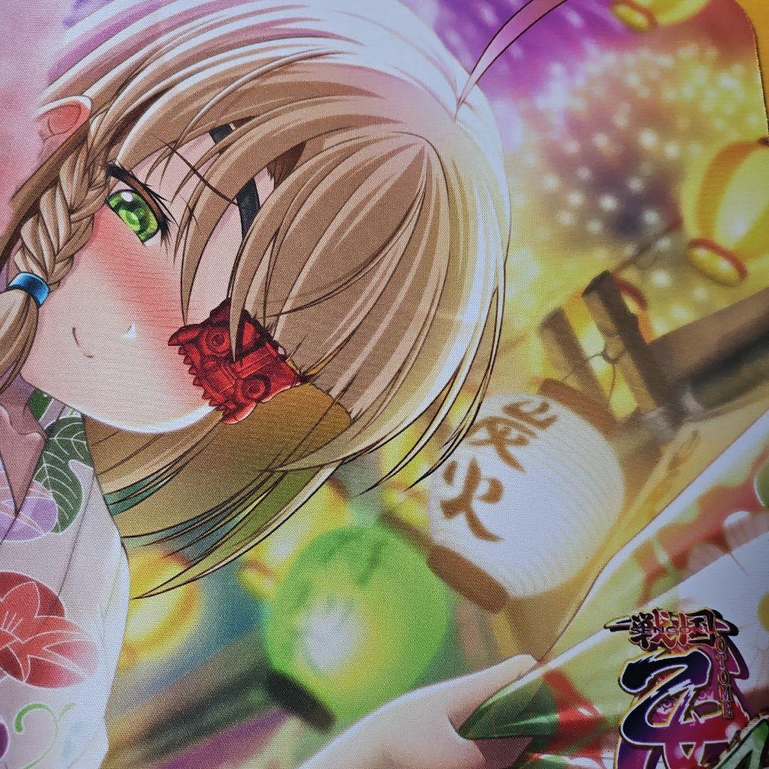 戦国乙女 山本カンスケ ぱちくじ A賞マルチマット + 缶バッジおまけ