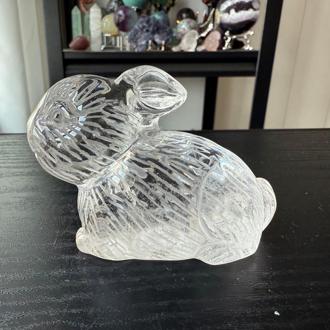 天然石水晶の兎ちゃん　置物　彫物NO.070905