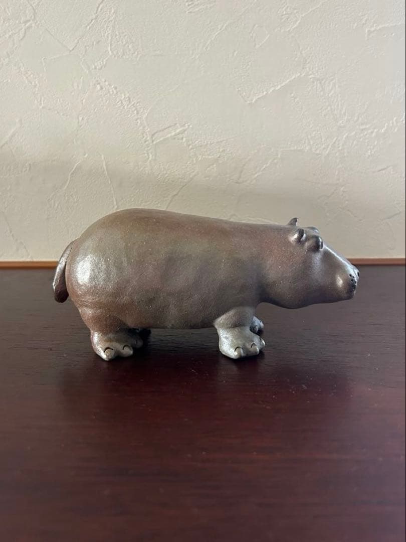 カバの置物 陶器