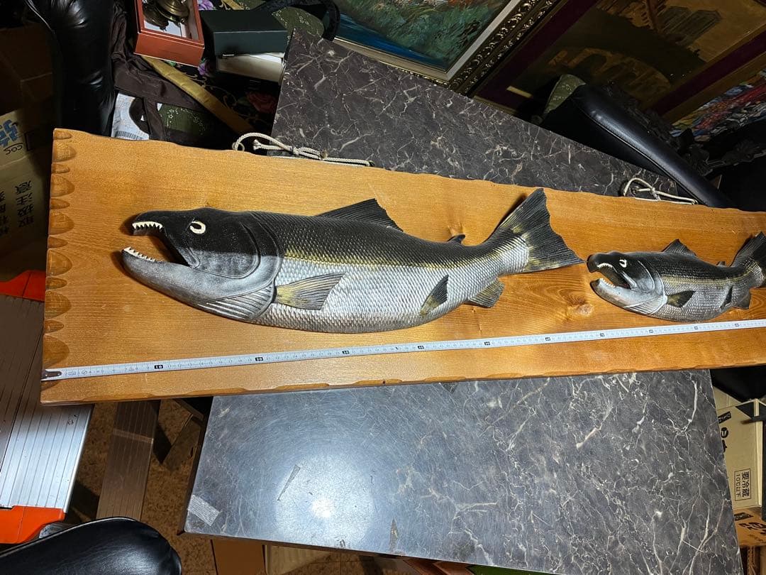鮭の木彫り、鮭木彫り壁掛け、鮭壁掛け、鮭の雄雌壁掛け
