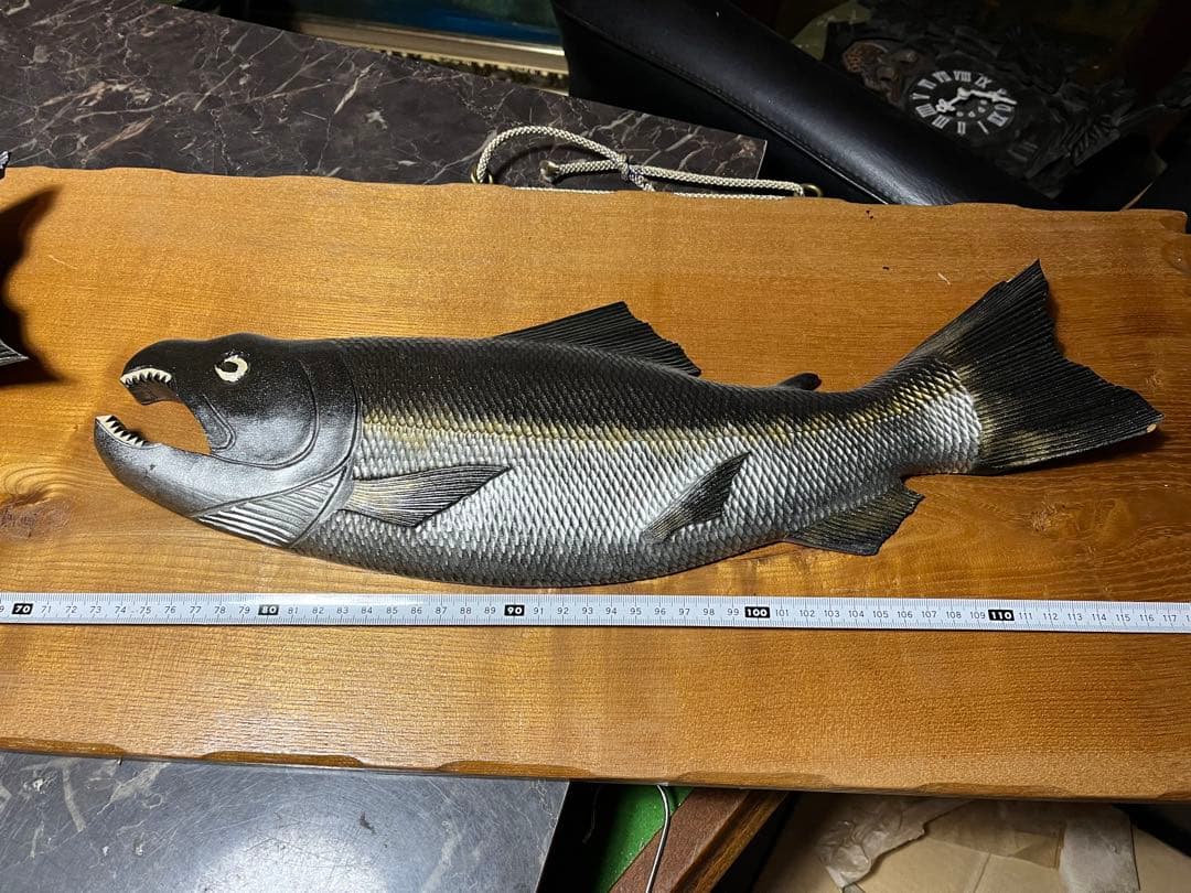 鮭の木彫り、鮭木彫り壁掛け、鮭壁掛け、鮭の雄雌壁掛け