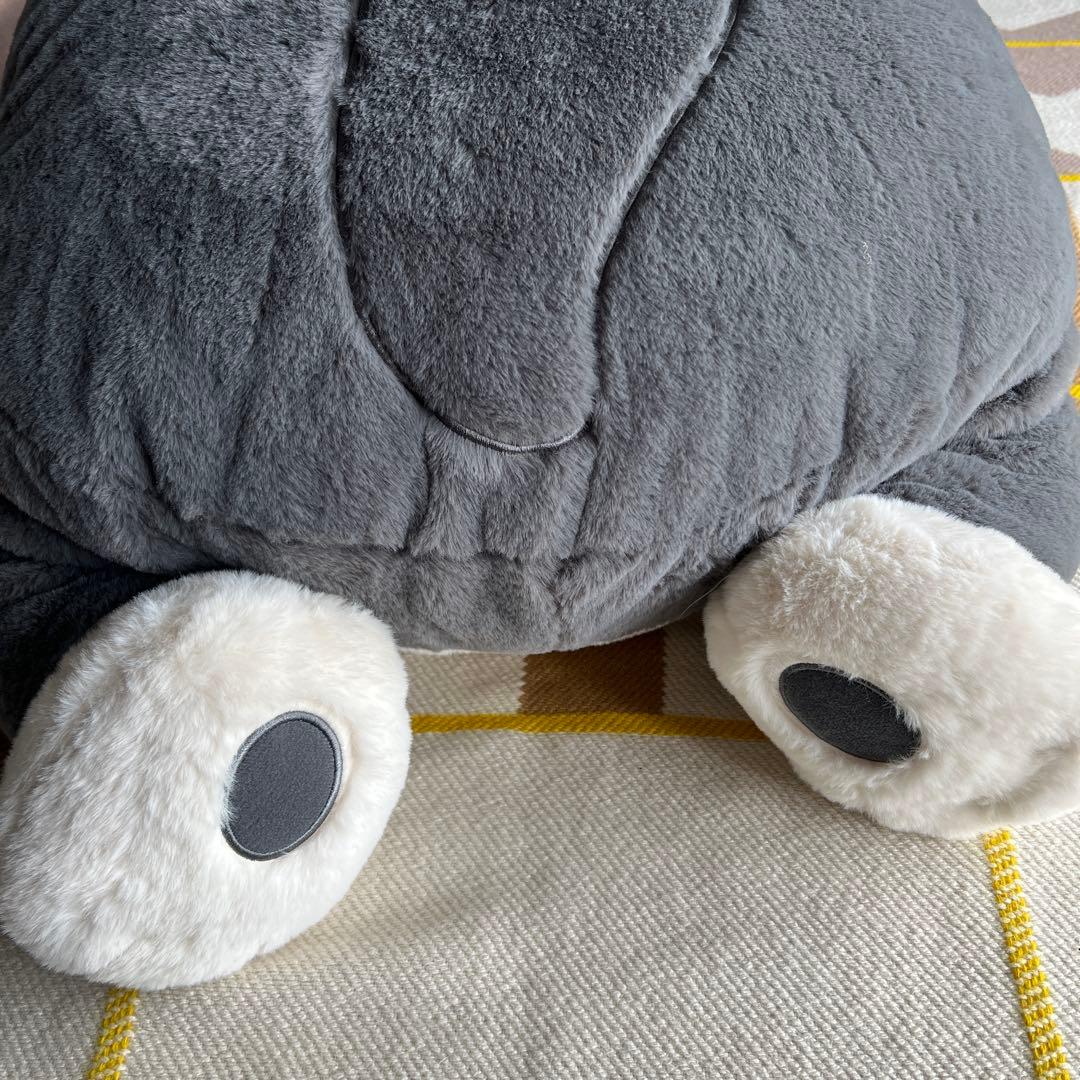 ルシファークッション特大DISNEY CAT DAY ディズニーストア受注品希少