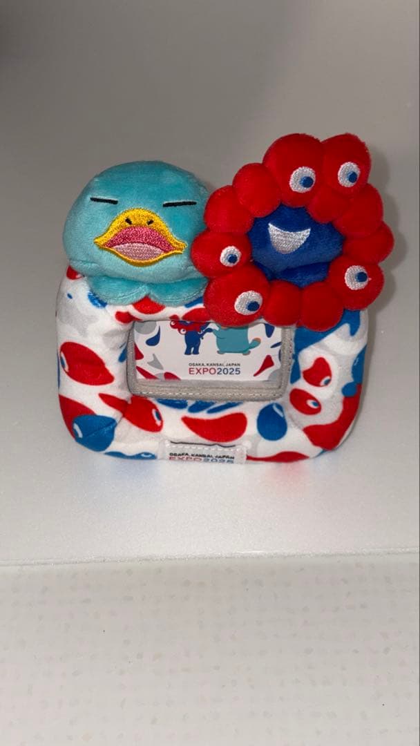 ミ*ー様 大阪万博 イコちゃん＋ミャクミャク カードスタンド - メルカリ
