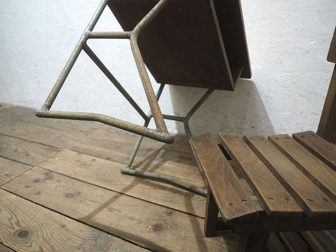 1324 ②ヴィンテージ　レトロな学校机と椅子　テーブル　イス　古家具　子供用