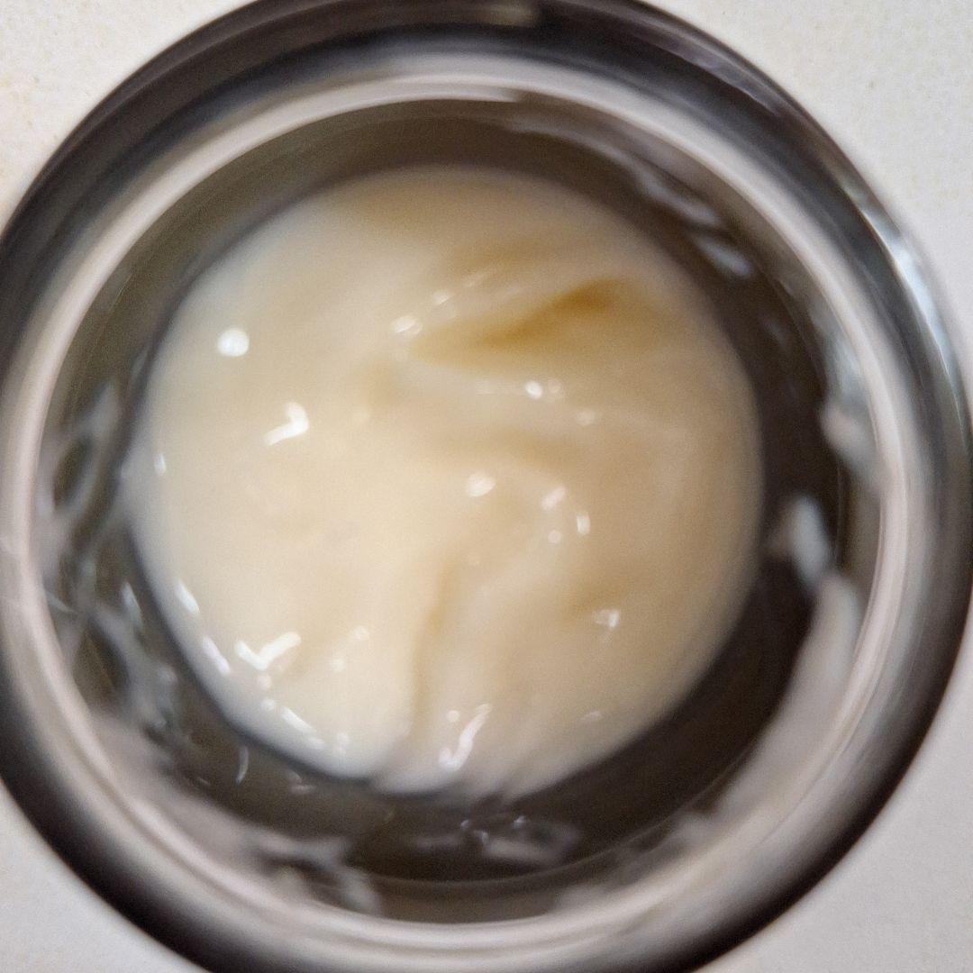 クレ・ド・ポーボーテシナクティフ クレーム