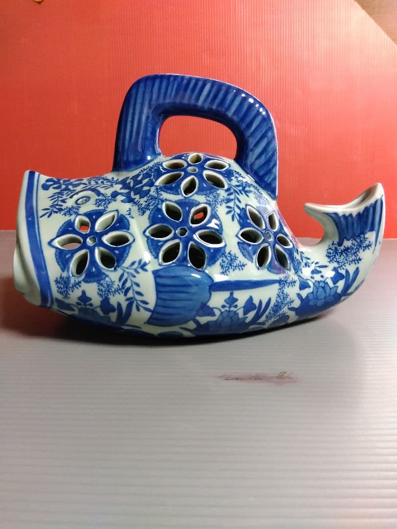 「大魚型の藍染焼き香炉親子」２点セット