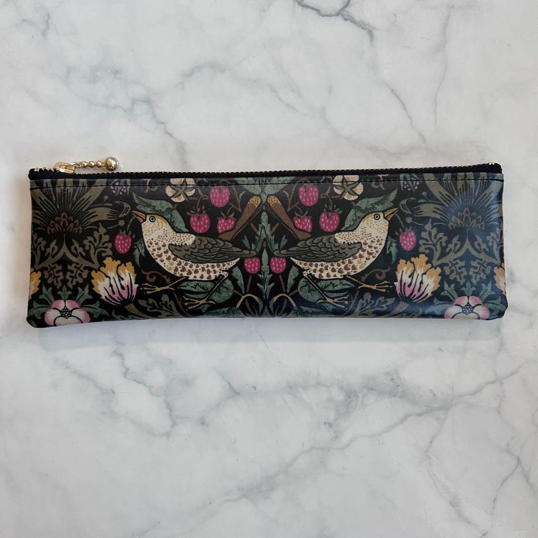 ウィリアムモリス　いちご泥棒 ブラック　ペンケース 歯ブラシポーチ　ハンドメイド