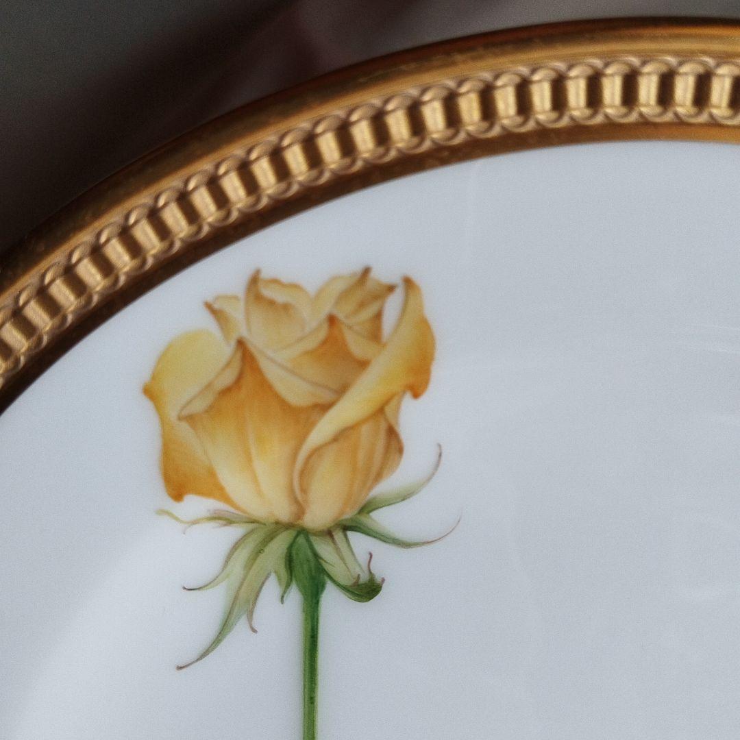 大倉陶園プレート　１本の薔薇(イエロー　)20㌢