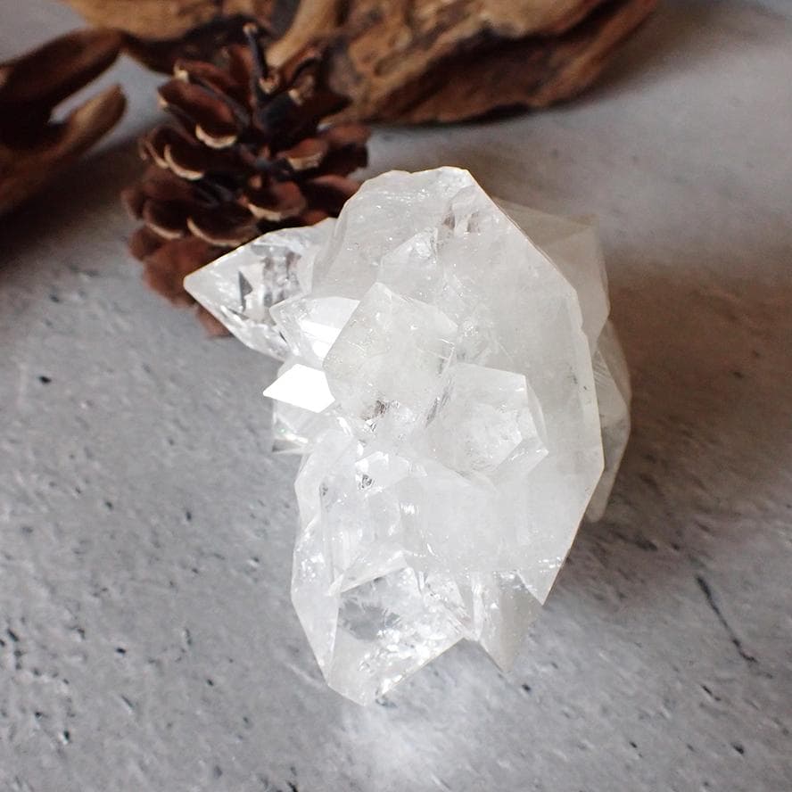 【40%OFF】アポフィライト／インド産／60mm×74mm×50mm