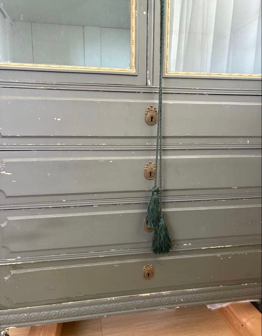 アンティーク　フランス　 グレーの木製キャビネット