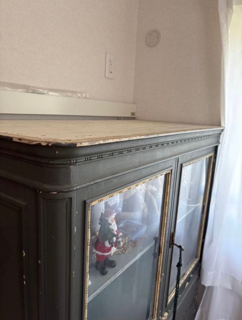 アンティーク　フランス　 グレーの木製キャビネット