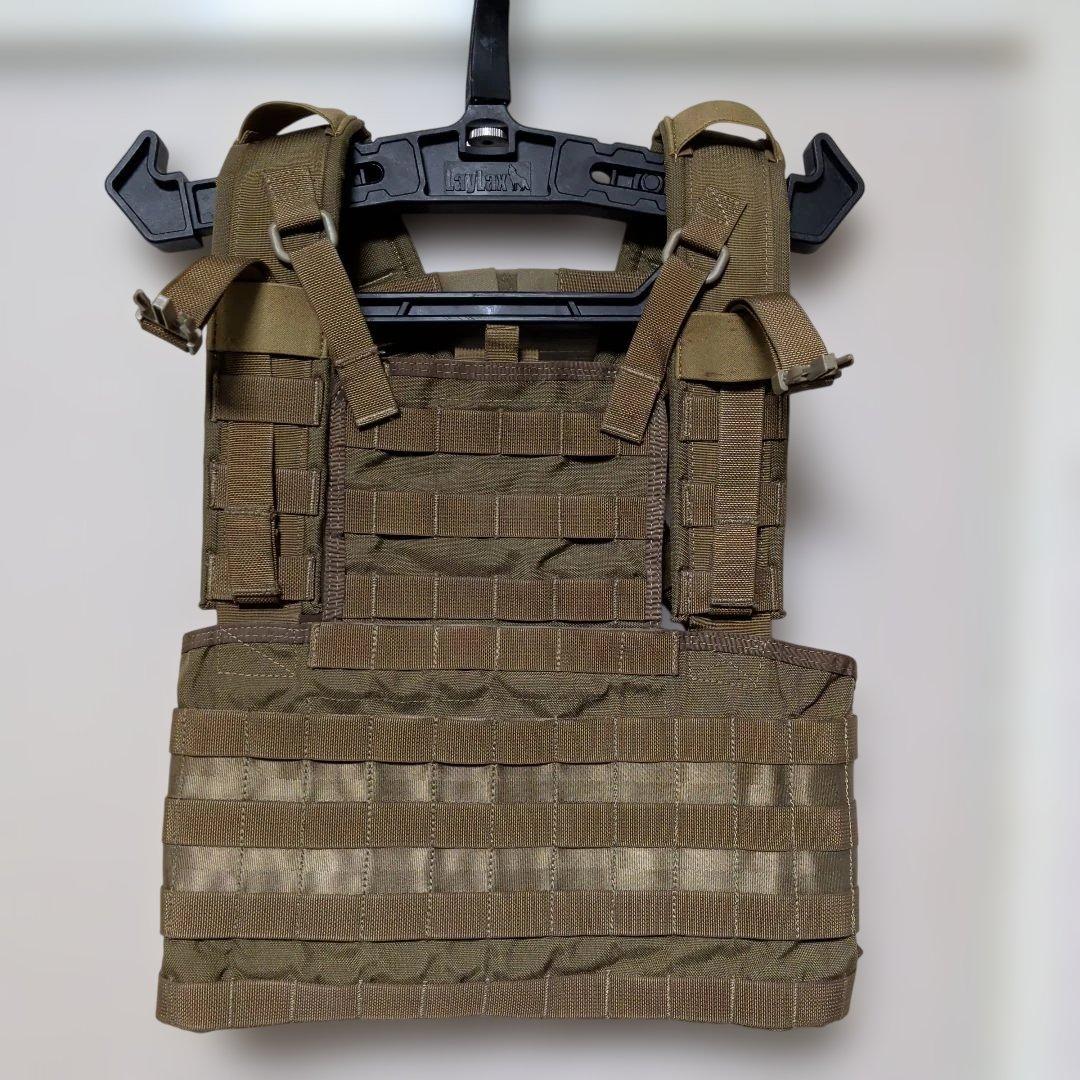 オール実物 flyye rrvベスト バックパネル ラジオポーチ CB