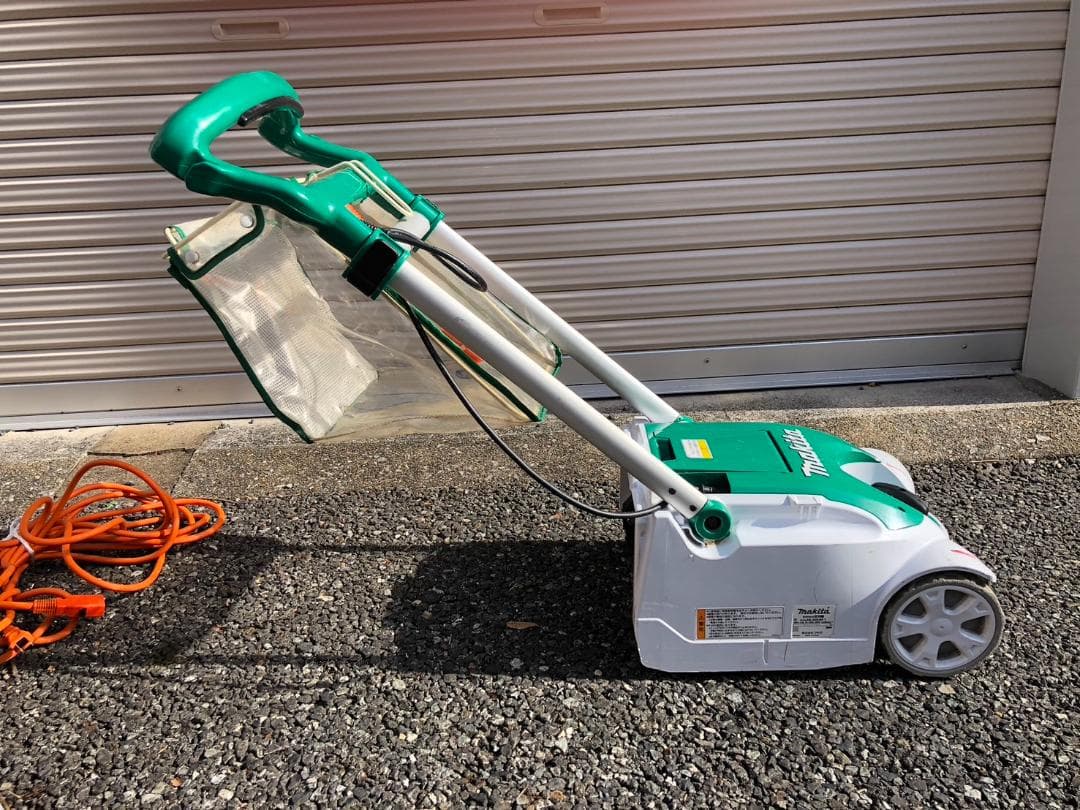 makita マキタ 230mm 芝刈機 MLM2351