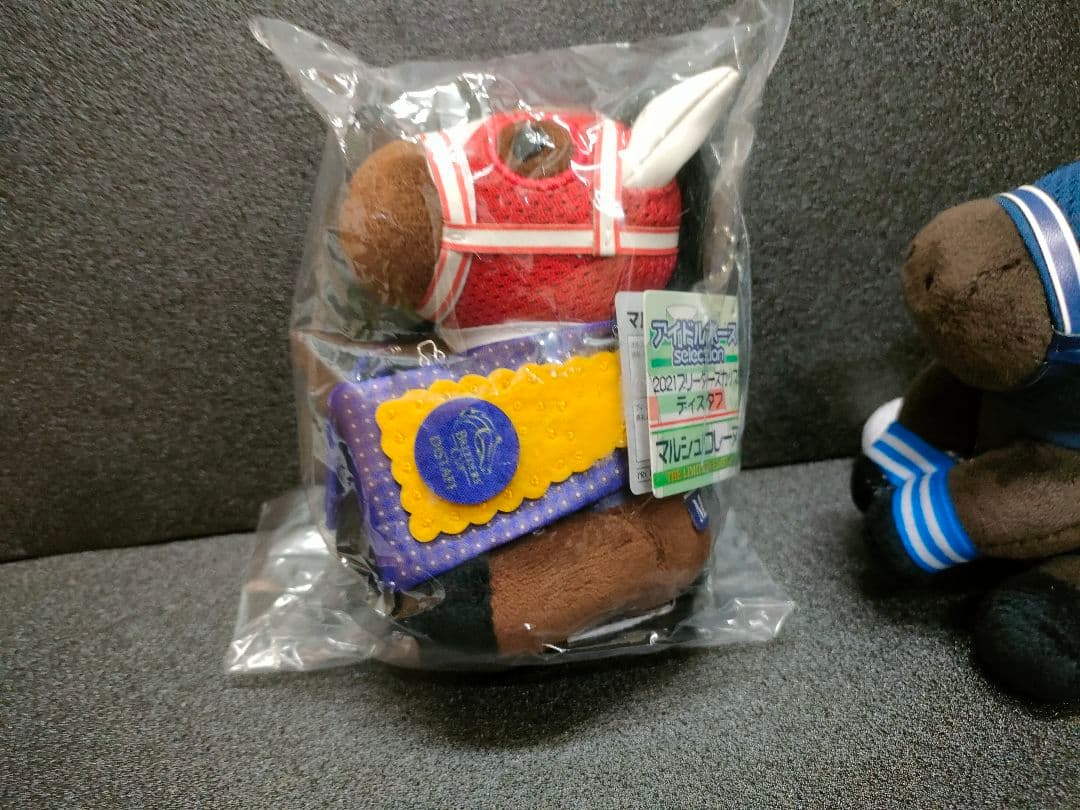 マルシュロレーヌ ユーバーレーベン アイドルホース 競馬 ぬいぐるみ