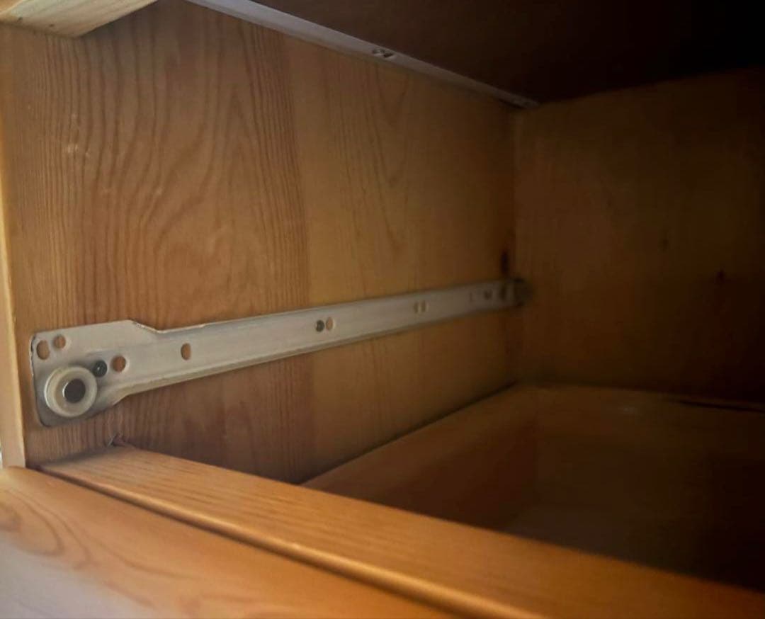 カントリー調チェスト