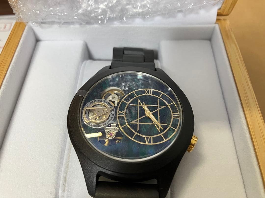 【新品・未使用】NOZ 腕時計 45mm グリーンマイカ エボニー 天然木