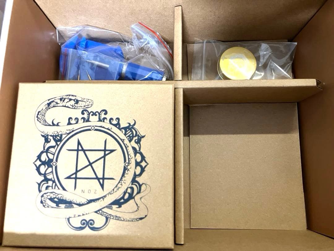 【新品・未使用】NOZ 腕時計 45mm グリーンマイカ エボニー 天然木