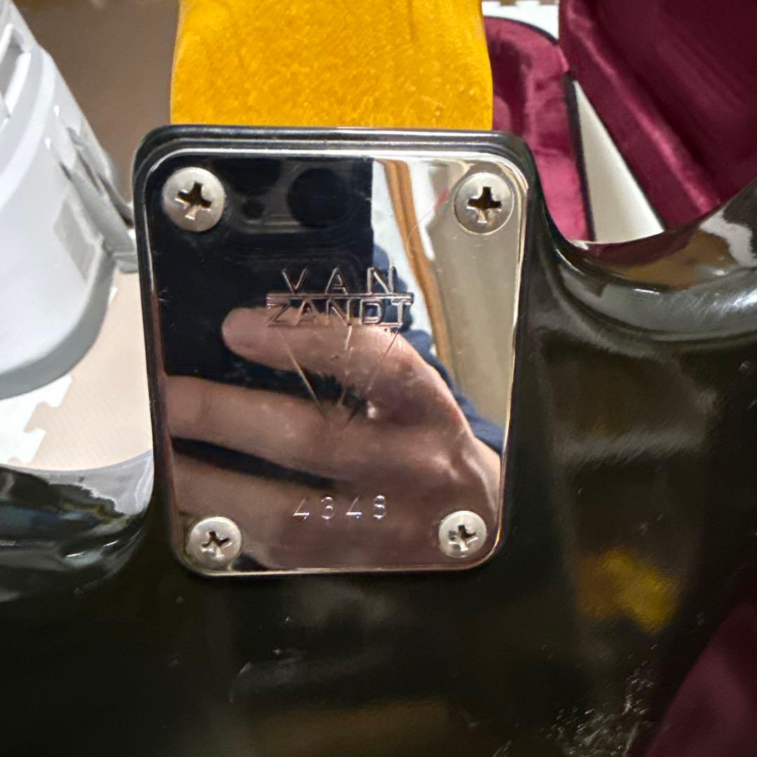 Vanzandt stv-70 エリクサー弦2セット付属 - メルカリ