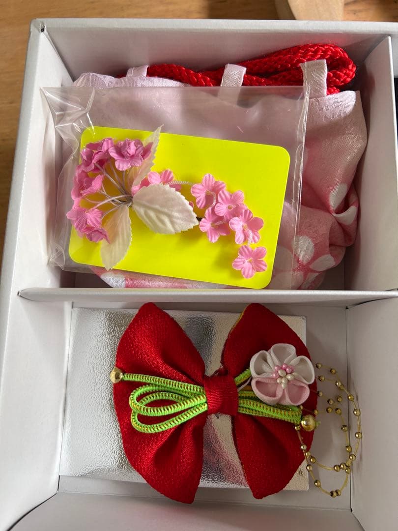 美品！マユミブランド　定価19800円　七五三　女の子着物　3歳用 7点セット