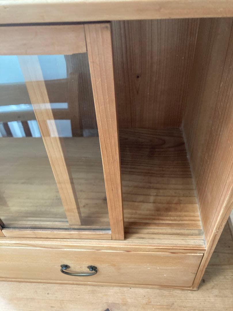 引き戸ガラスケース