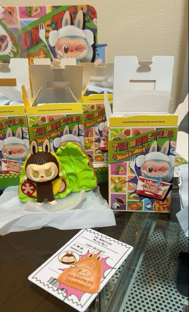 【セール・11種】ポップマート ラブブ ワッキーマートシリーズ 購入特典うちわ付