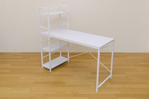 ✨シンプルデザイン✨　ラック付きデスク