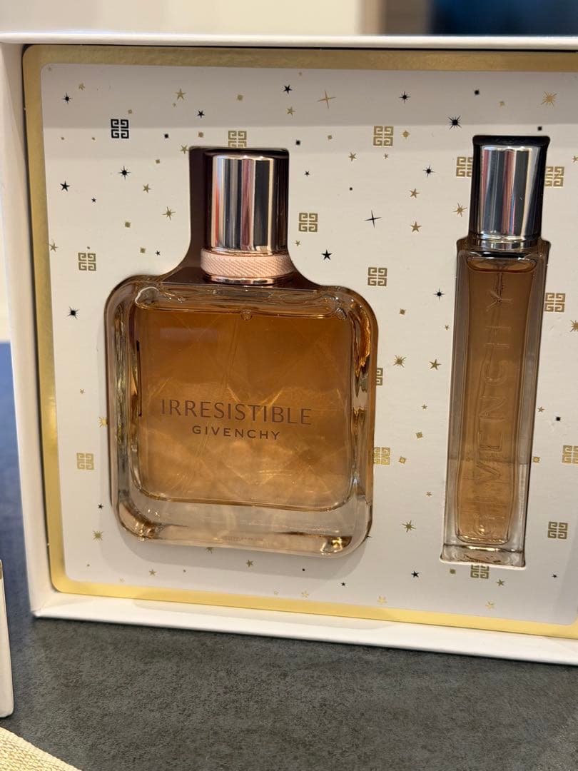 イレジスティブル オーデパルファム 12.5mL, 50mLセット