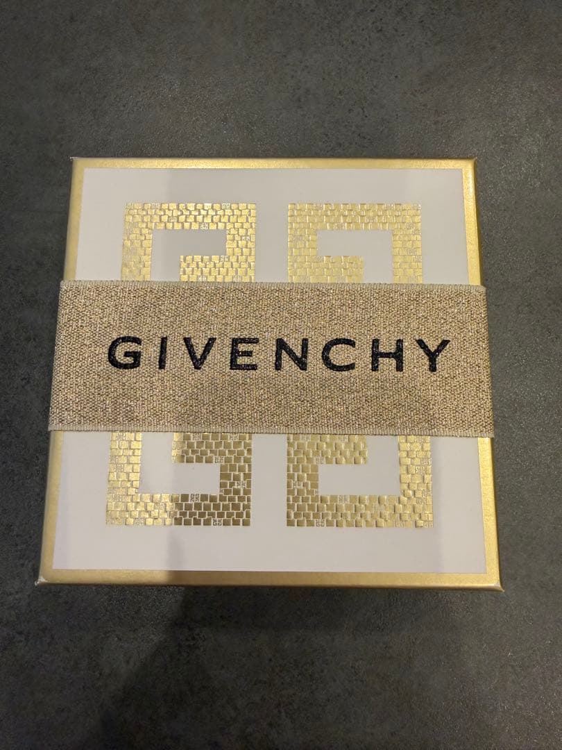 イレジスティブル オーデパルファム 12.5mL, 50mLセット