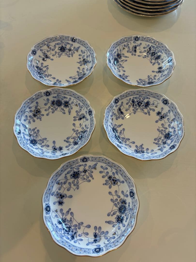 ナルミ　食器セット　ボーンチャイナ　ミラノ　5人用