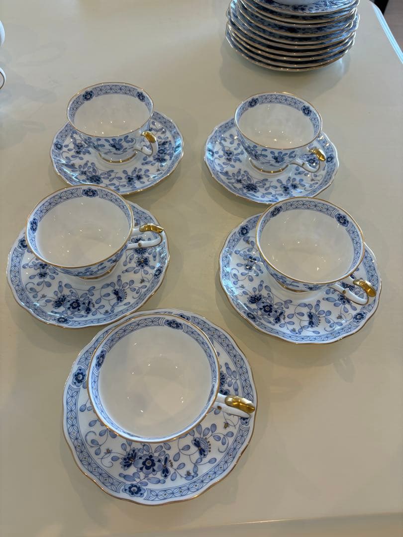 ナルミ　食器セット　ボーンチャイナ　ミラノ　5人用