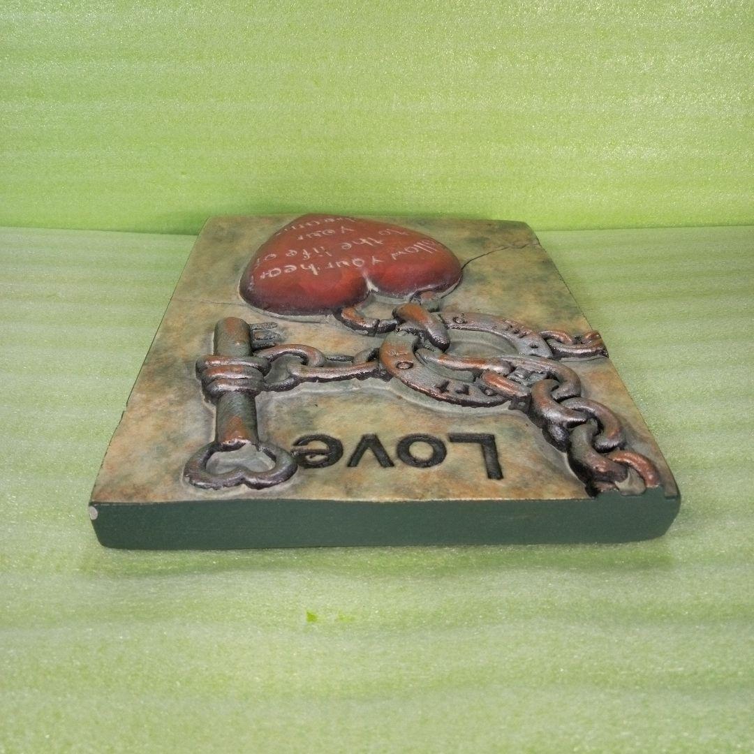 壁飾り　LOVE　ハート　heart　吊り下げ　壁掛け　サインボード　プレート