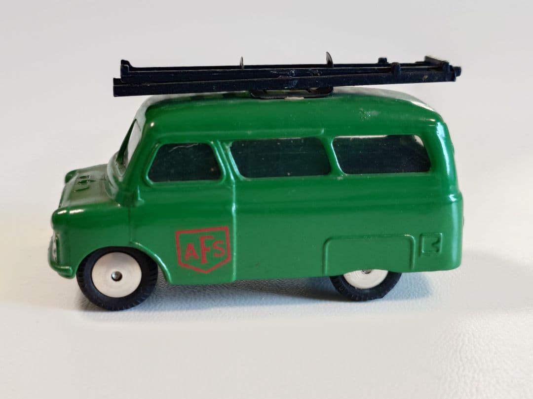 ミニカー CORGI TOYS 405 BEDFORD \"UTILECON\" A.F.S.