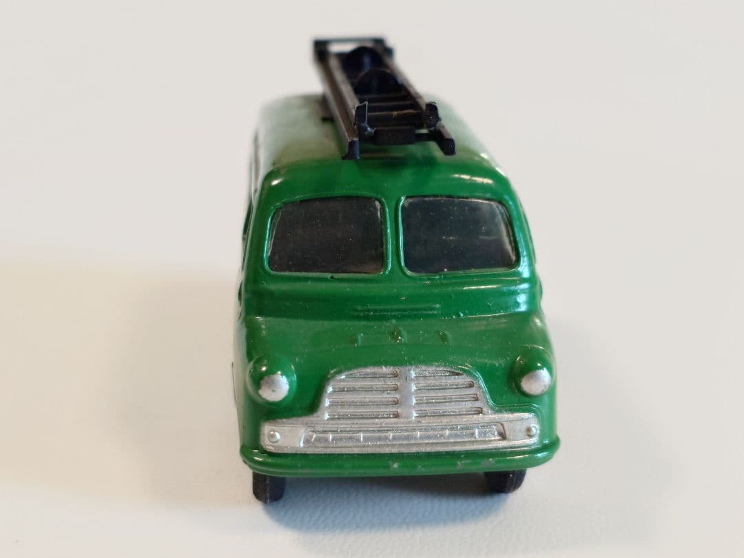 ミニカー CORGI TOYS 405 BEDFORD \"UTILECON\" A.F.S.
