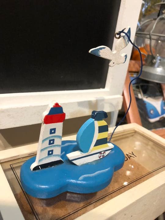 ♪未使用 海とヨットとカモメちゃんの置き物♪