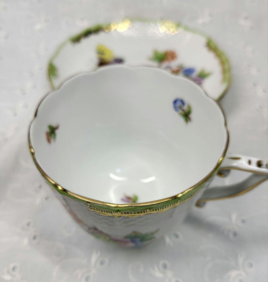 美品✨ヘレンド ヴィクトリアブーケ カップ&ソーサー 花 蝶 コーヒー
