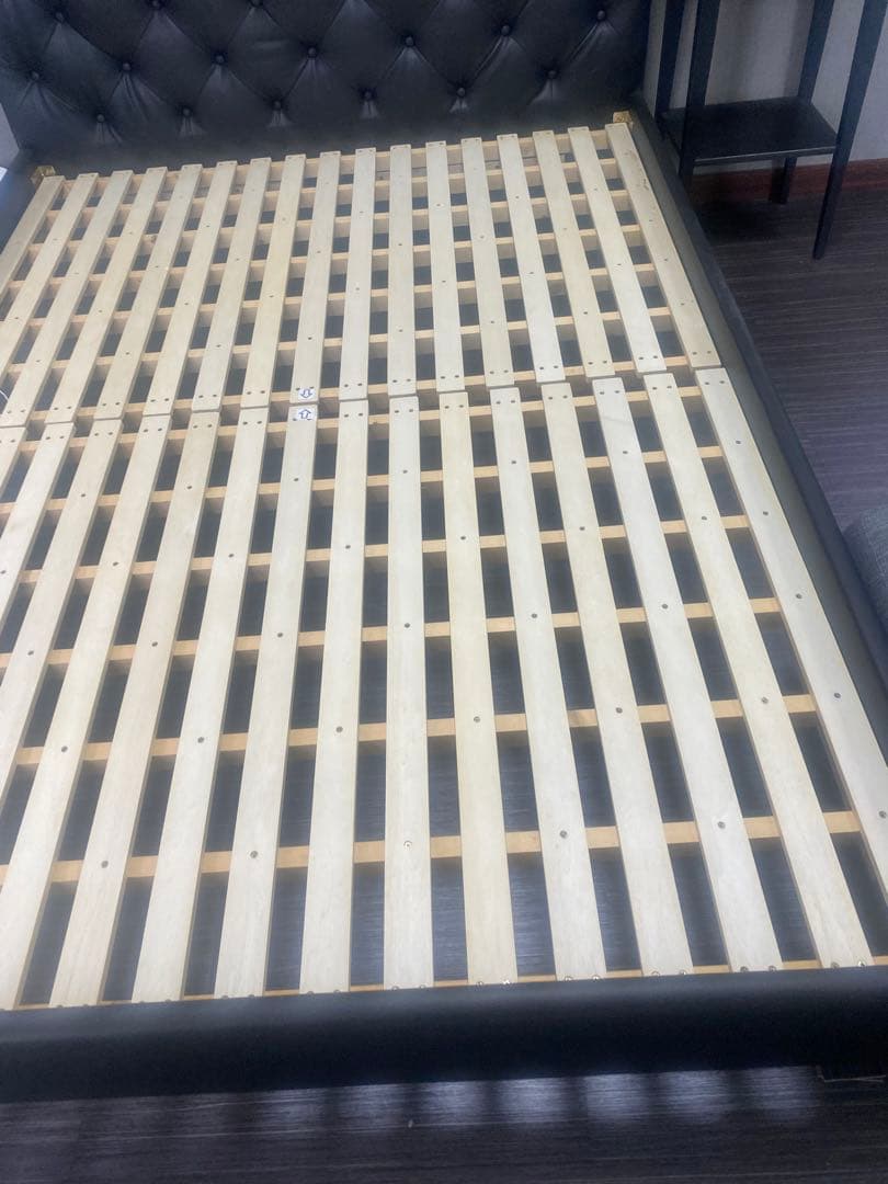 【美品】ダブルベッド　フレーム　受け取り　ハイバック　ブラック