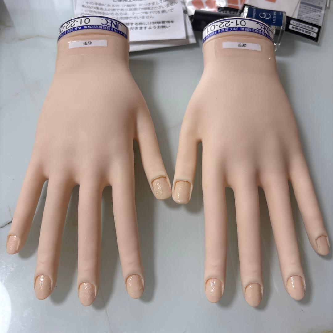 ネイリスト技能検定試験用JNEC認定モデルハンド 骨折なし 両面テープ新品