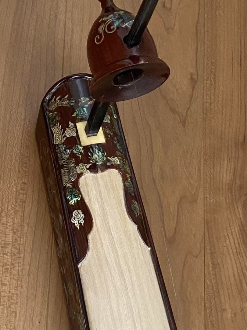 ベトナム民族楽器 ダンバウ ダン・バウ ー弦琴長106x11.5x高9.2cm