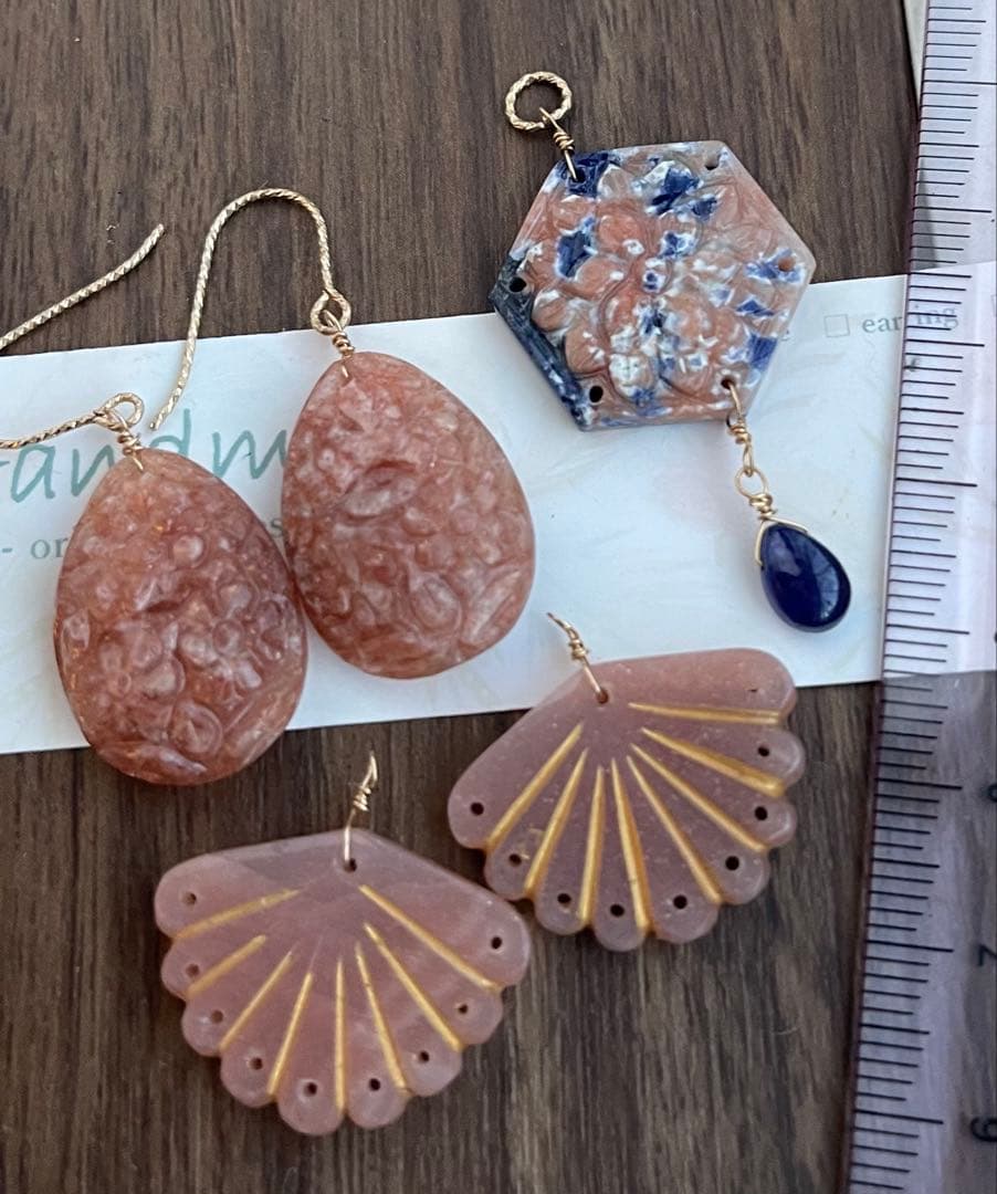 豪華なお得チャームオレンジ系セット サンストーンカービングなど