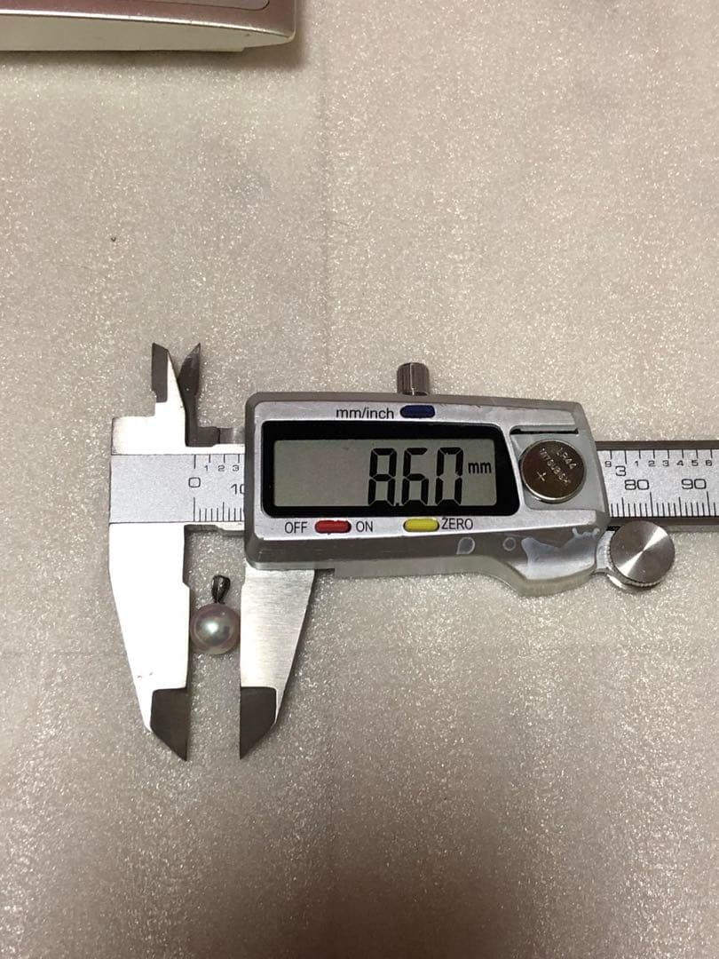 pt900真珠ペンダントトップ 8.6mm