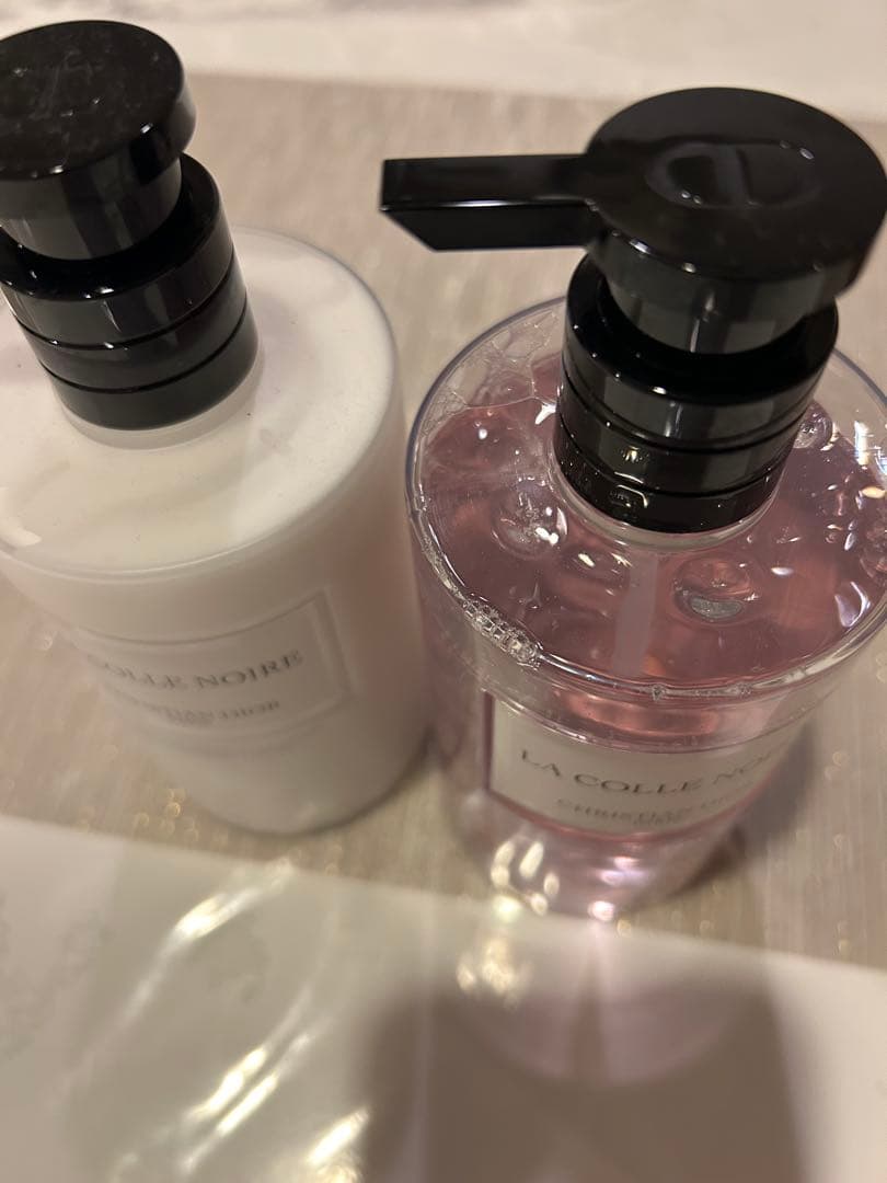 クリスチャン・ディオール LA COLLE NOIRE 2本セット