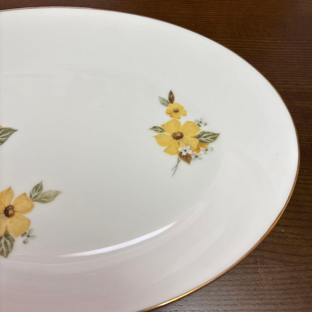 花柄楕円形 大皿 金縁付き - メルカリ