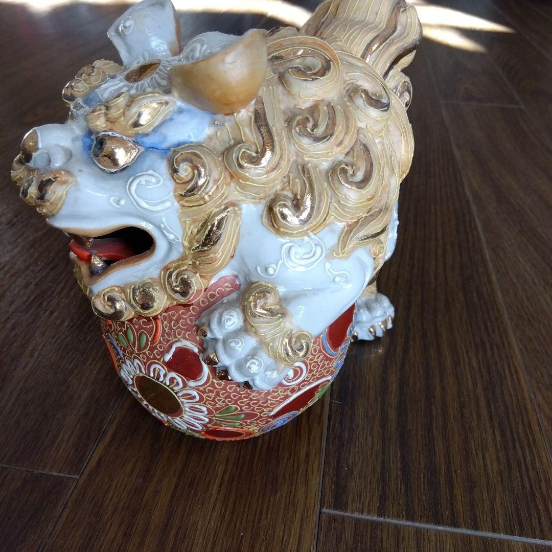 玉乗り白 獅子の置物九谷焼8100円に