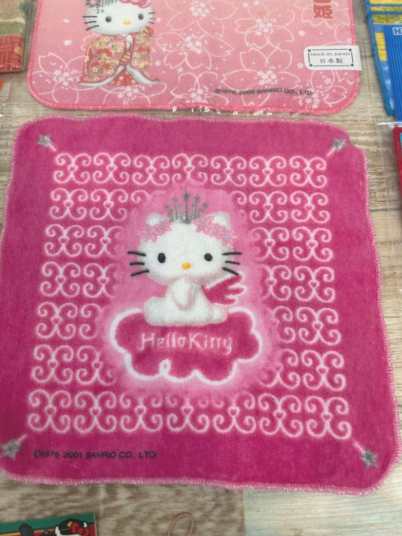 ご当地　キティ　年代物　ストラップ　キーホルダー　タオル　シャーペン　まとめ売り