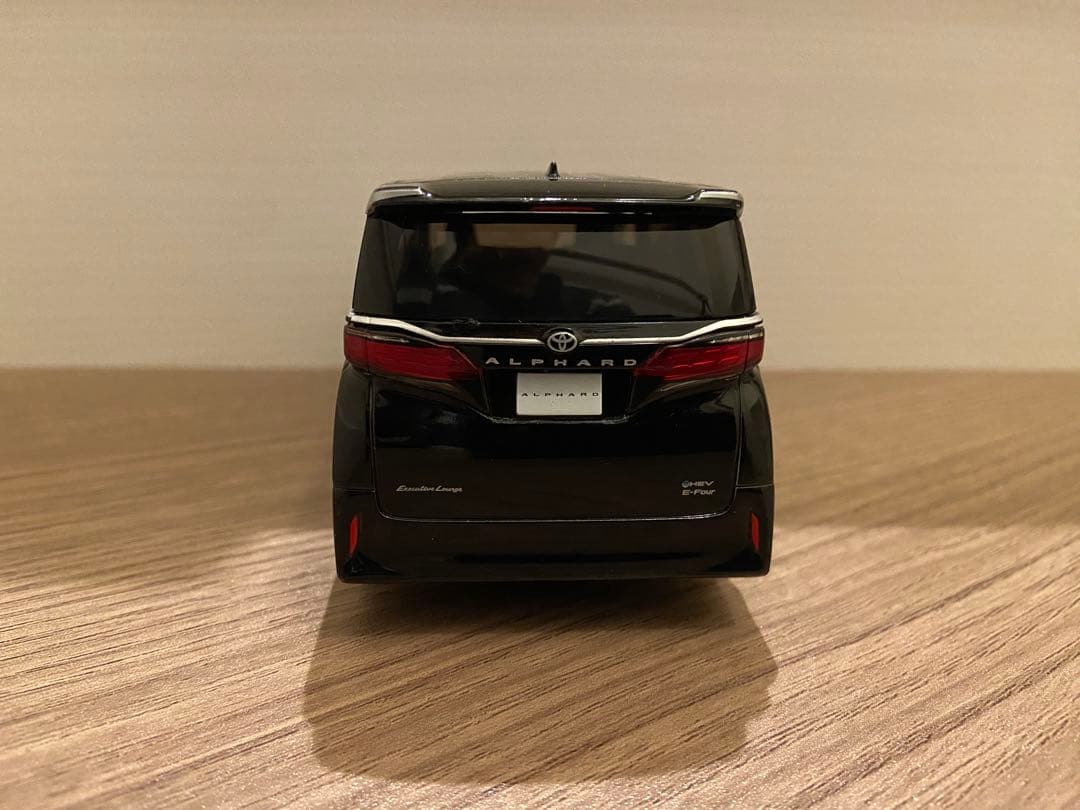 1/30 トヨタ 新型 アルファード カラーサンプル 非売品 ミニカー