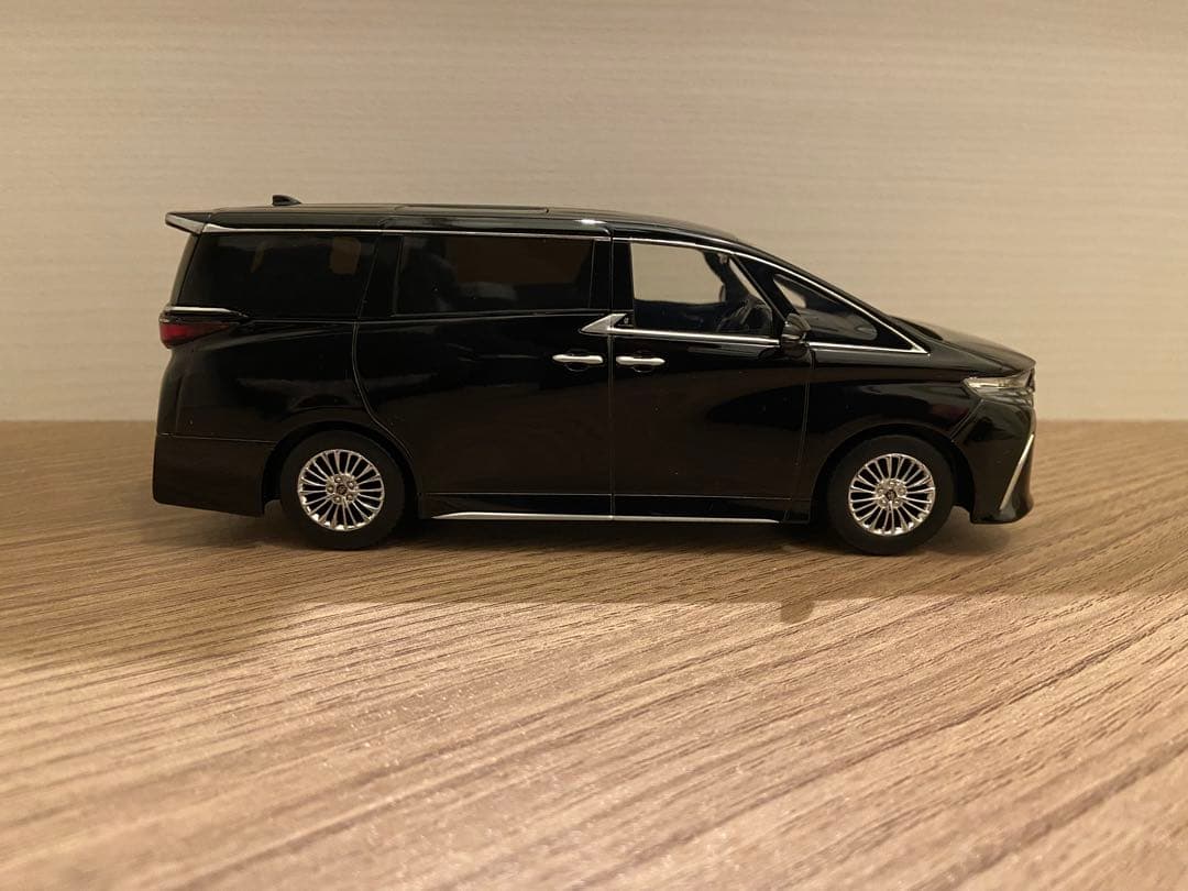 1/30 トヨタ 新型 アルファード カラーサンプル 非売品 ミニカー