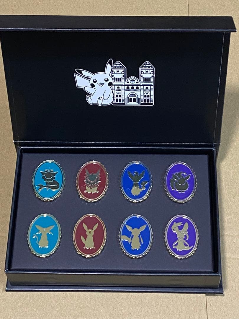 ポケモン ロンドン自然史博物館 イーブイ ピンバッジ セット - メルカリ