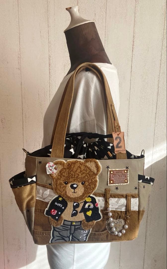 デニムリメイクバッグ　ブラウンデニム×くま