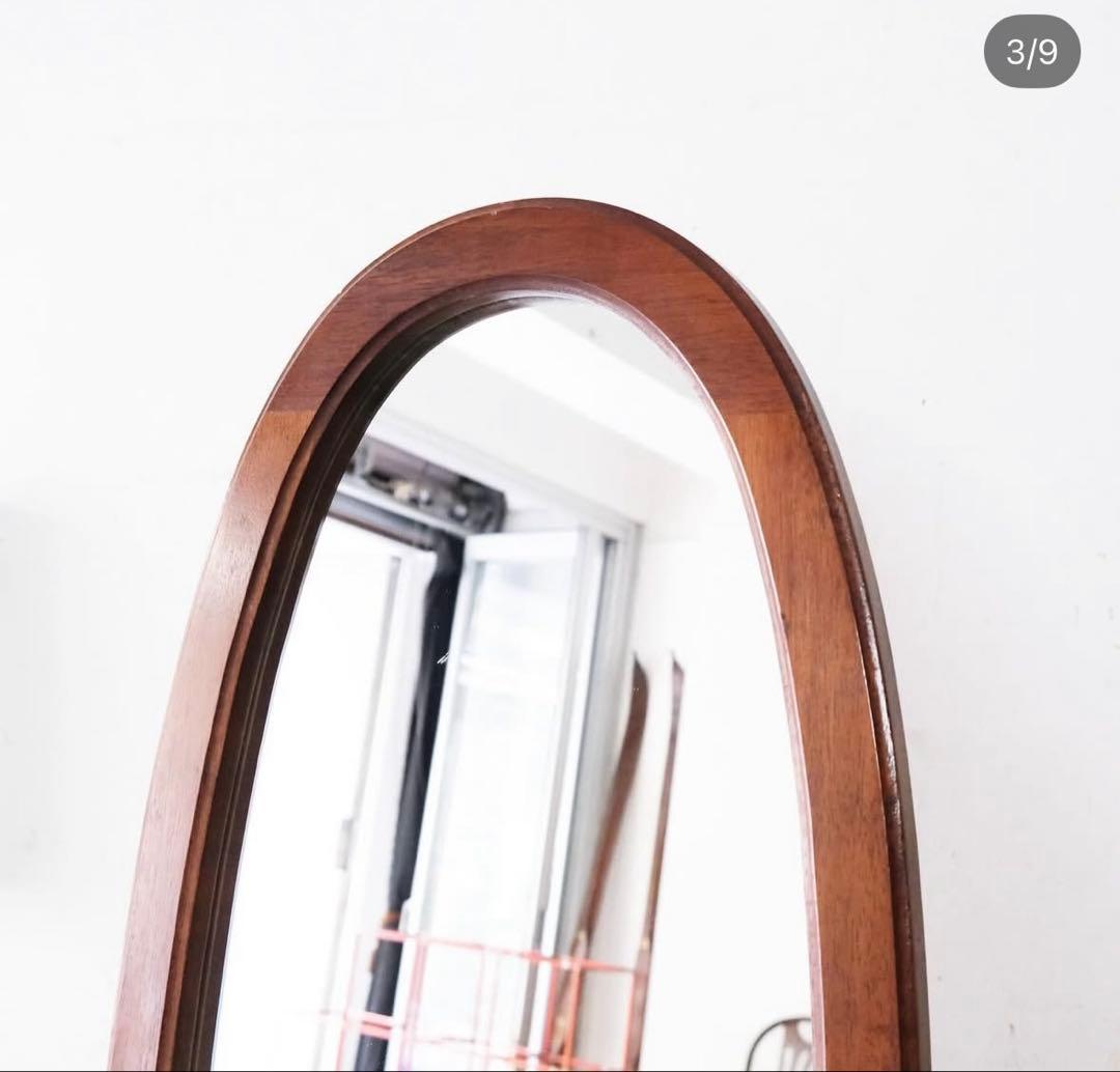 ろくろ脚のオーバルスタンドミラー　鏡